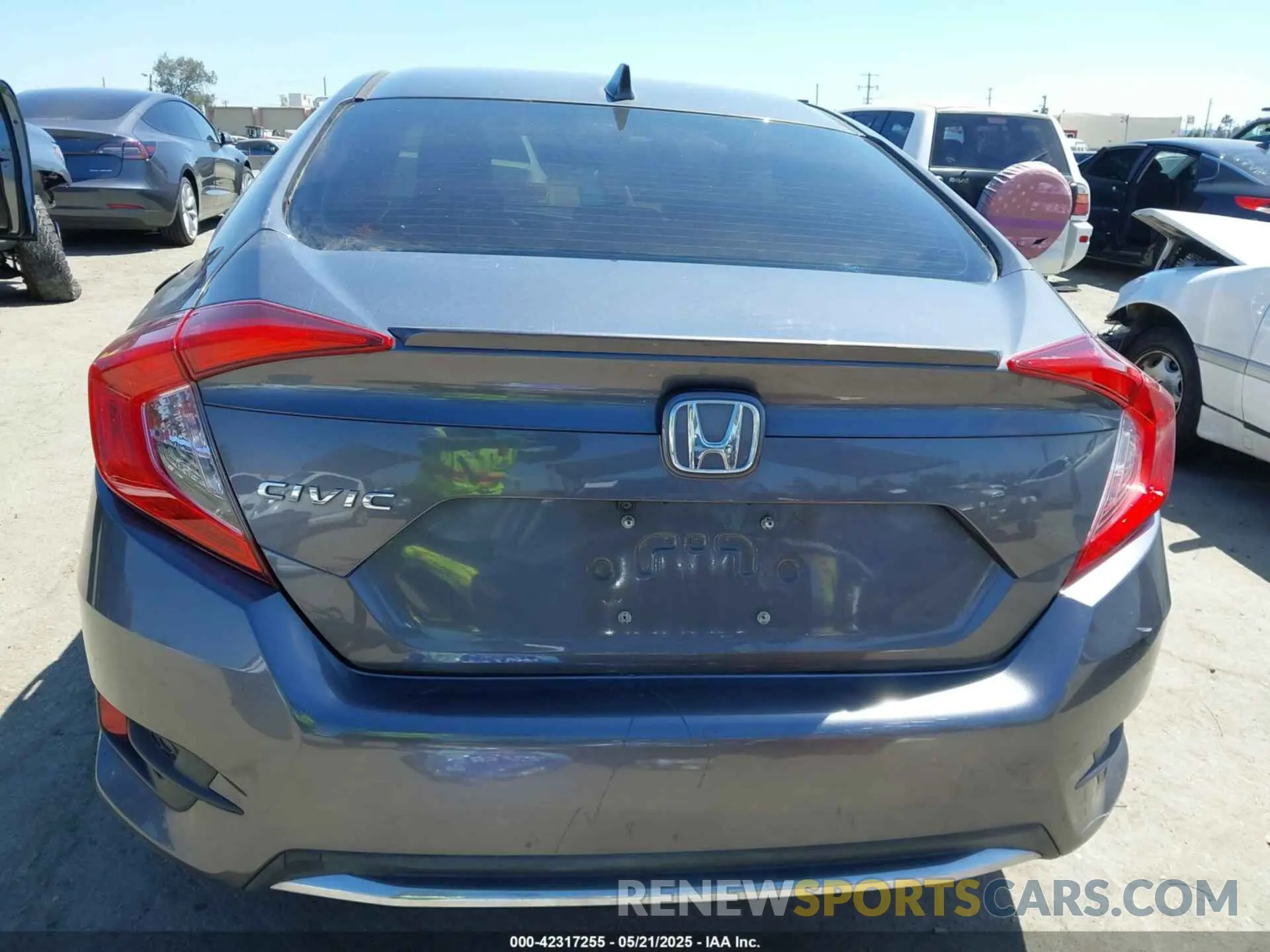 15 Photograph of a damaged car JHMFC1F30KX006897 HONDA CIVIC 2019
