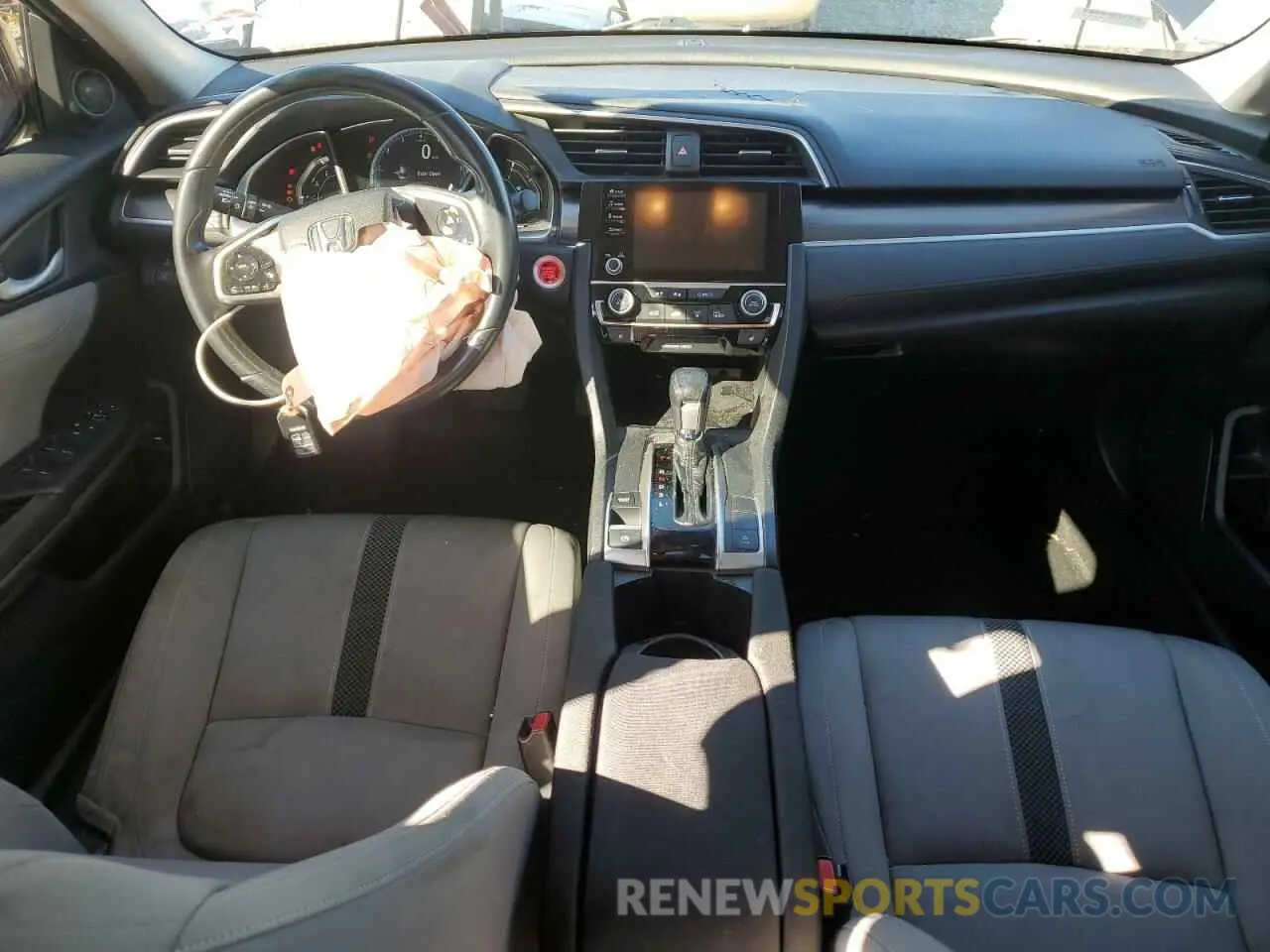 8 Photograph of a damaged car JHMFC1F31KX001921 HONDA CIVIC 2019