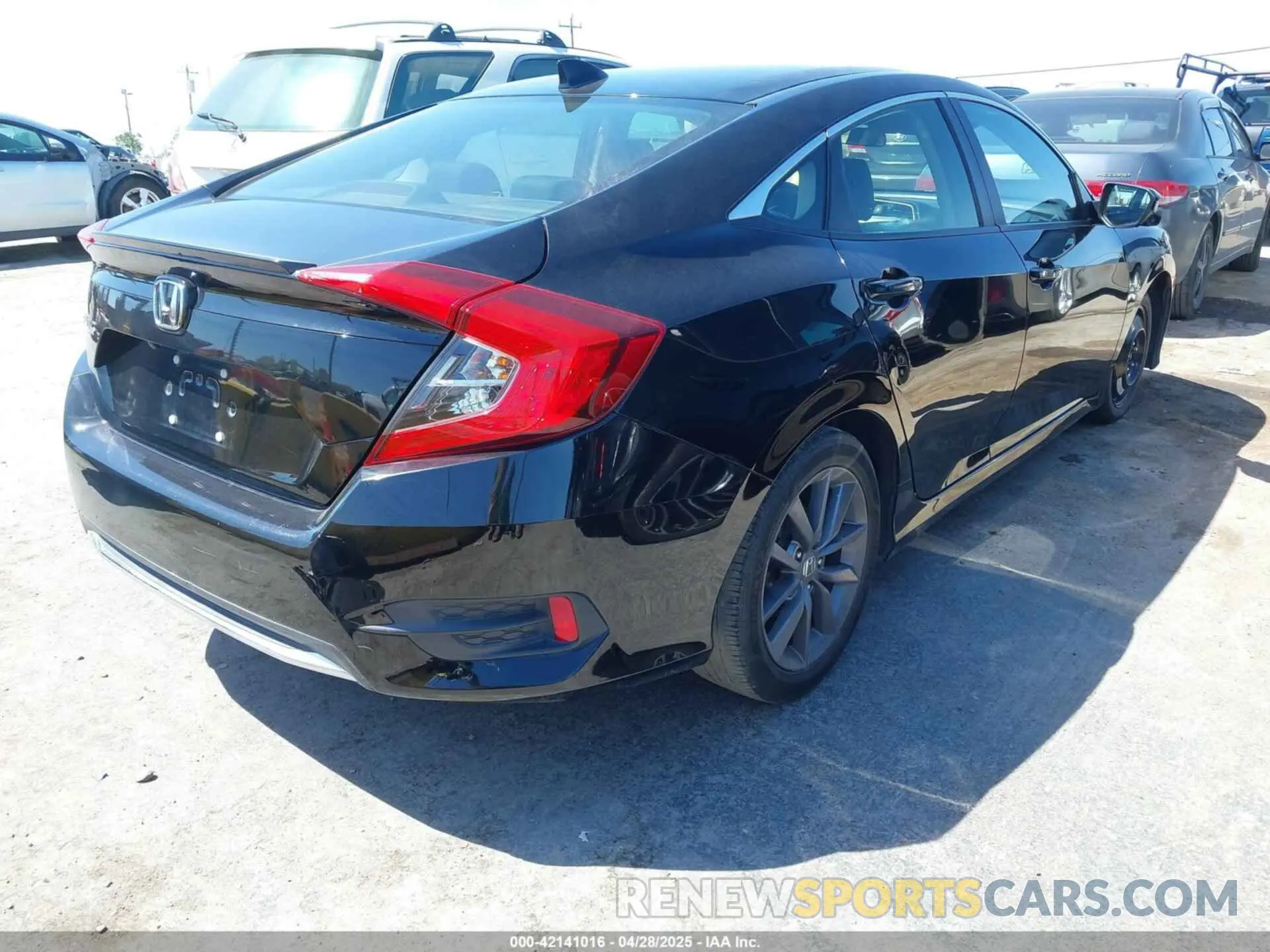 4 Photograph of a damaged car JHMFC1F32KX006092 HONDA CIVIC 2019