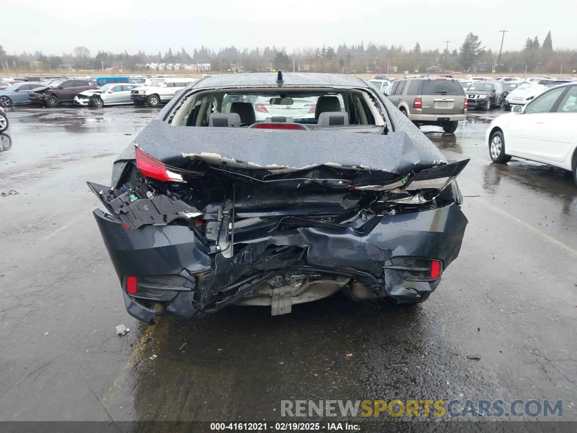 16 Photograph of a damaged car JHMFC1F34KX009754 HONDA CIVIC 2019
