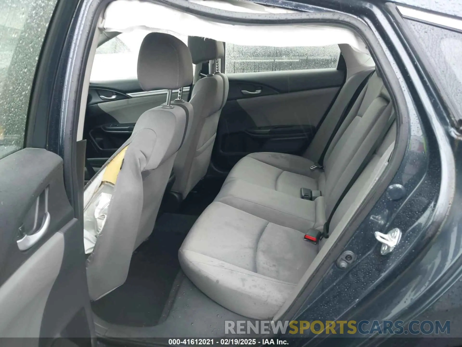 8 Photograph of a damaged car JHMFC1F34KX009754 HONDA CIVIC 2019