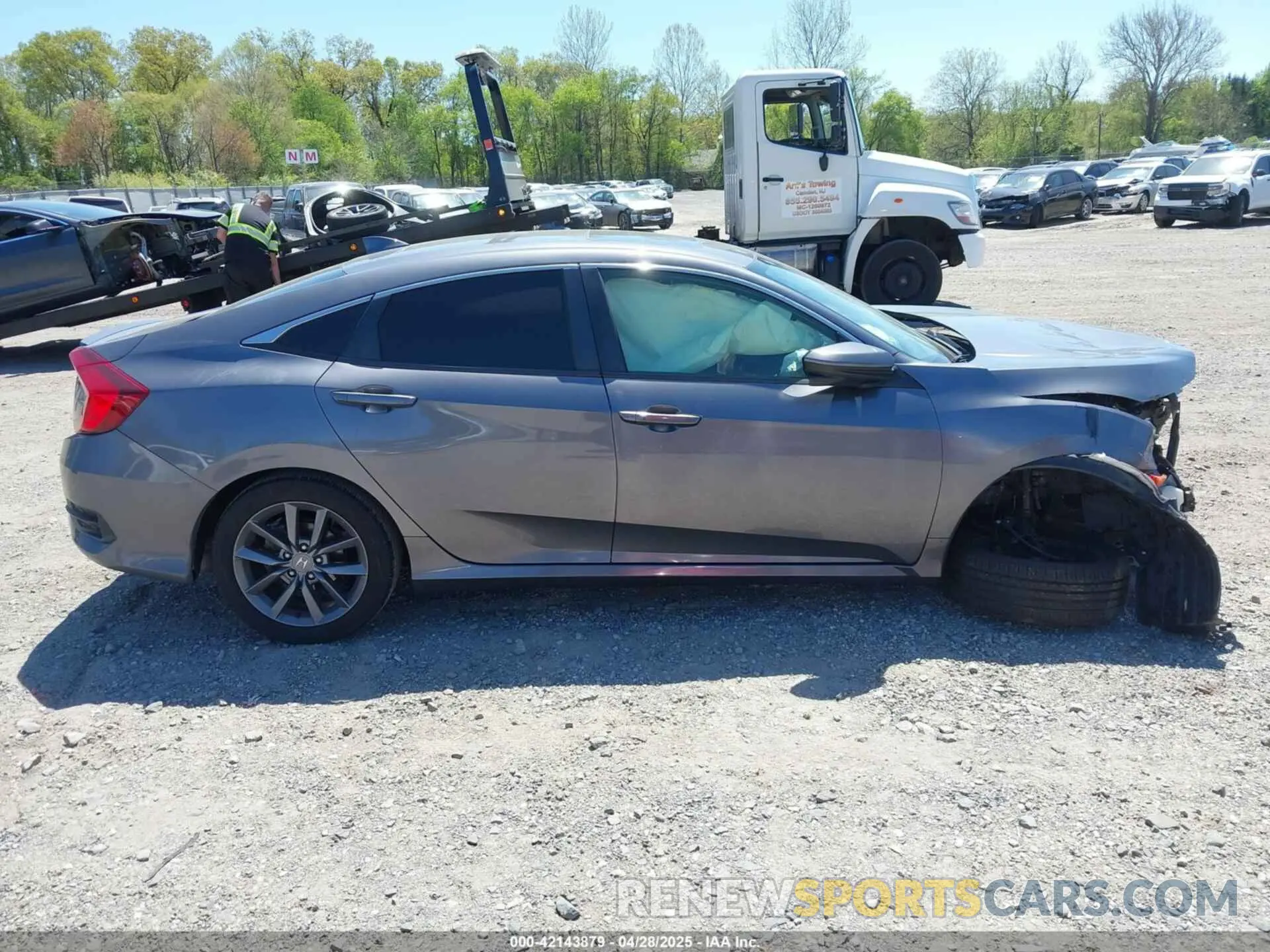 13 Photograph of a damaged car JHMFC1F35KX010508 HONDA CIVIC 2019