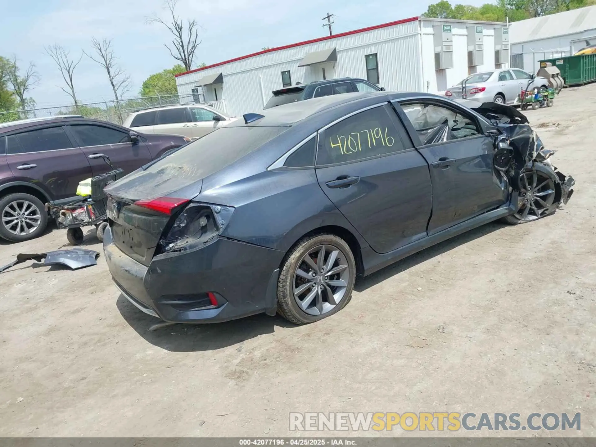 4 Photograph of a damaged car JHMFC1F37KX008758 HONDA CIVIC 2019