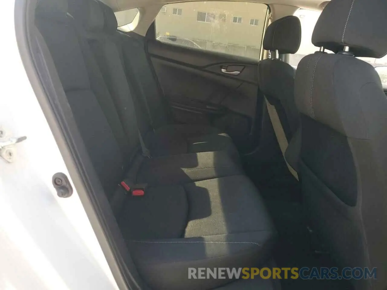 10 Photograph of a damaged car JHMFC1F37KX012051 HONDA CIVIC 2019