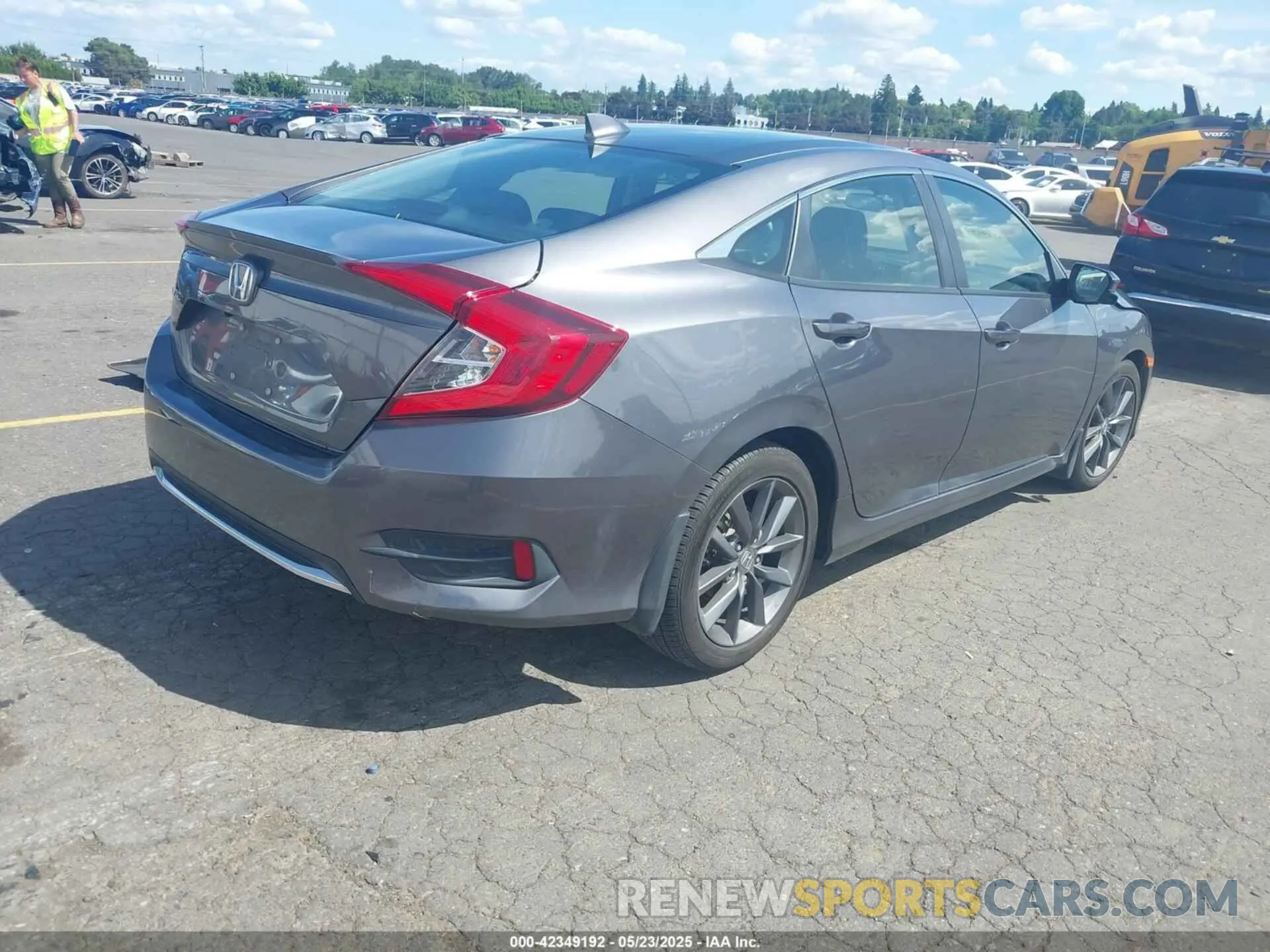4 Photograph of a damaged car JHMFC1F38KX006145 HONDA CIVIC 2019
