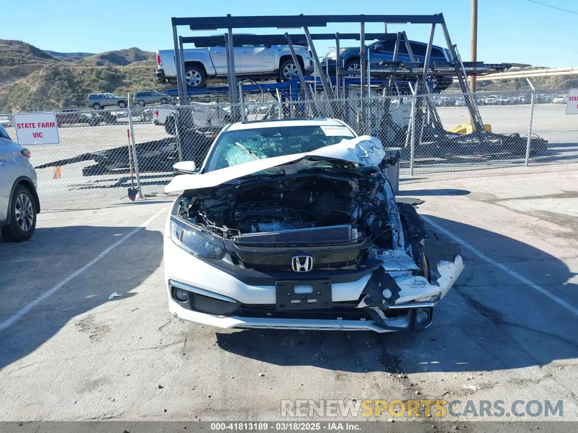11 Photograph of a damaged car JHMFC1F73KX000966 HONDA CIVIC 2019