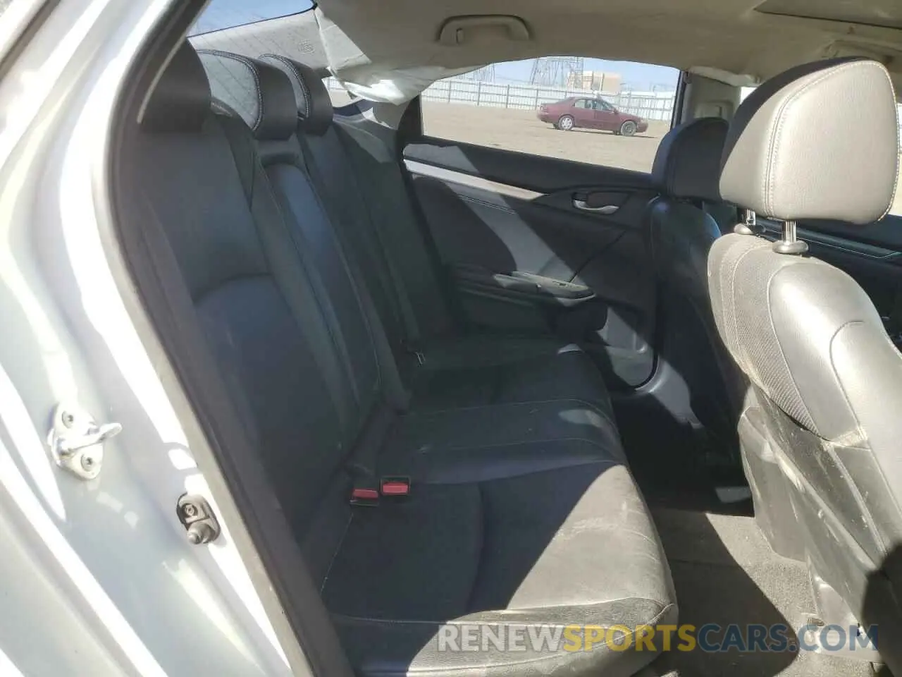 10 Photograph of a damaged car JHMFC1F76KX008107 HONDA CIVIC 2019