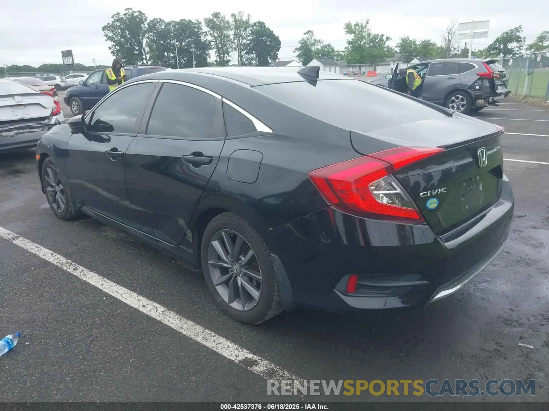 3 Photograph of a damaged car JHMFC1F78KX004270 HONDA CIVIC 2019