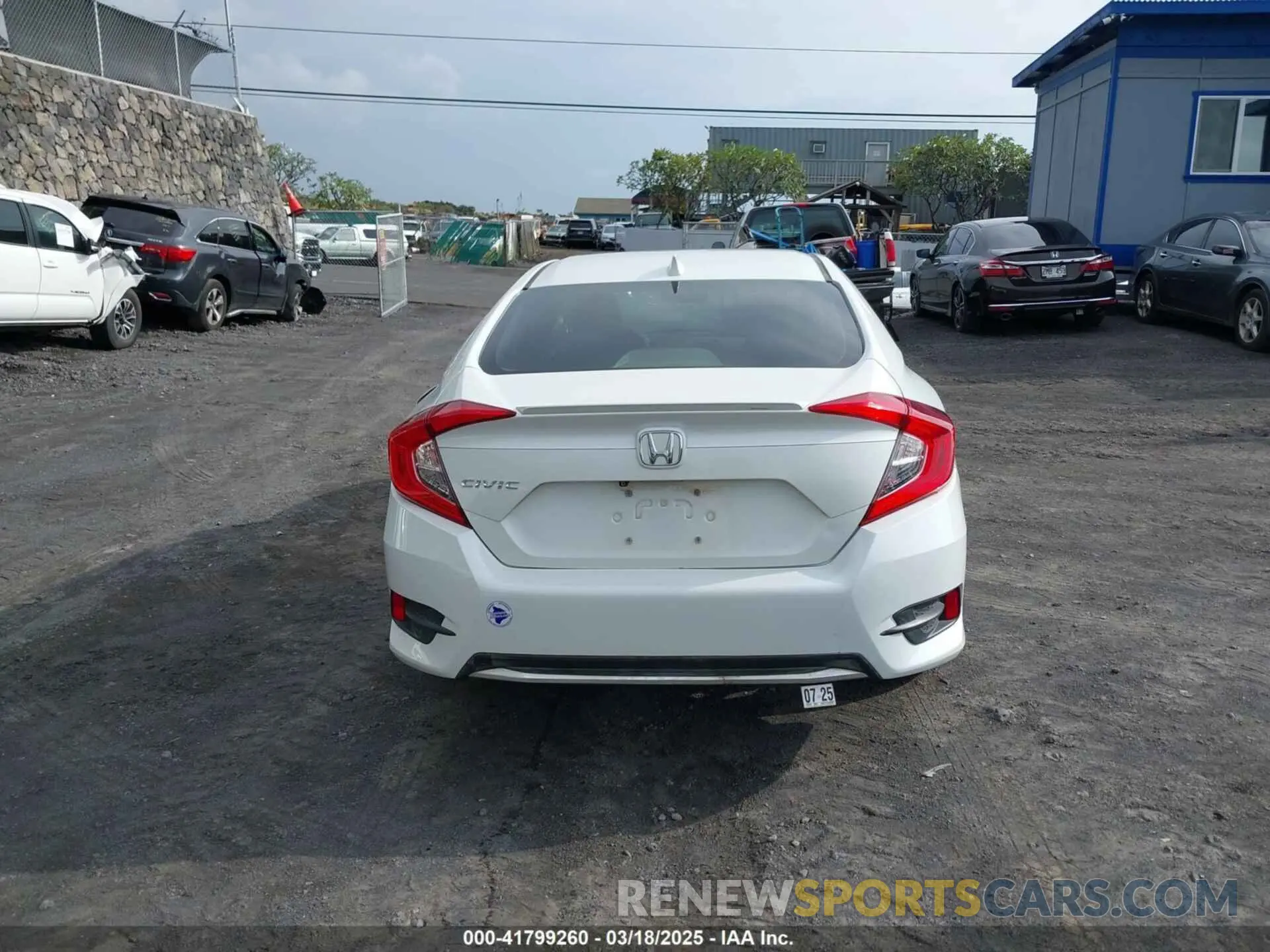 16 Photograph of a damaged car JHMFC1F7XKX000981 HONDA CIVIC 2019