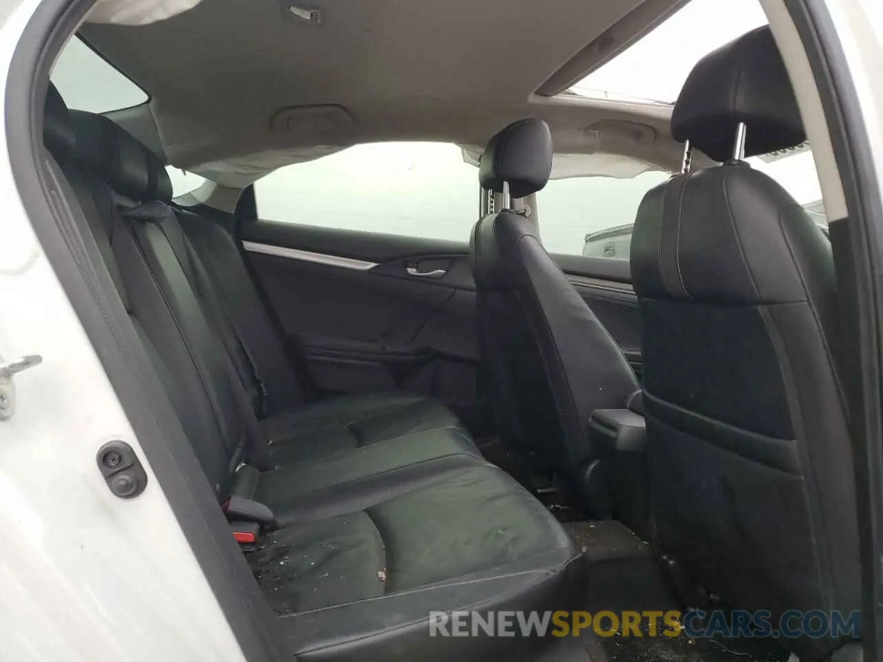 10 Photograph of a damaged car JHMFC1F7XKX004139 HONDA CIVIC 2019