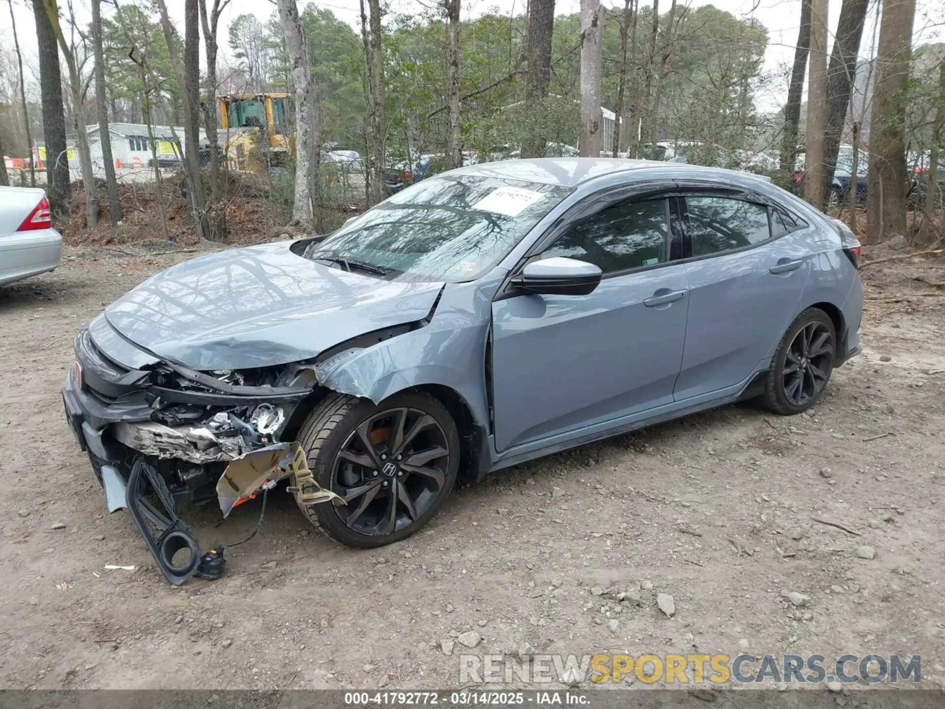 2 Photograph of a damaged car SHHFK7G42KU219115 HONDA CIVIC 2019