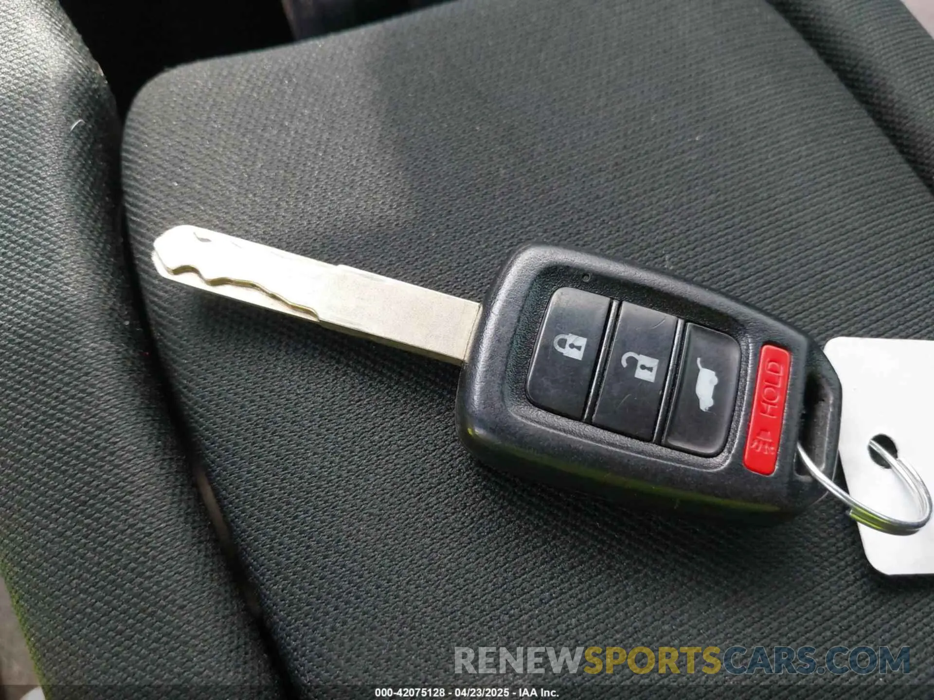 11 Photograph of a damaged car SHHFK7G46KU212068 HONDA CIVIC 2019