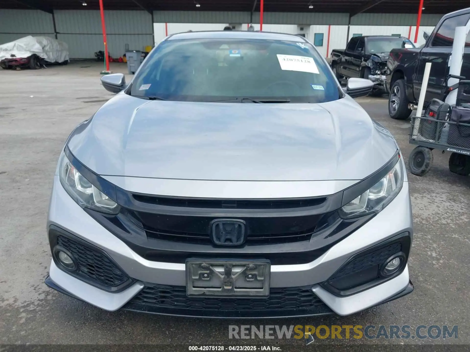12 Photograph of a damaged car SHHFK7G46KU212068 HONDA CIVIC 2019