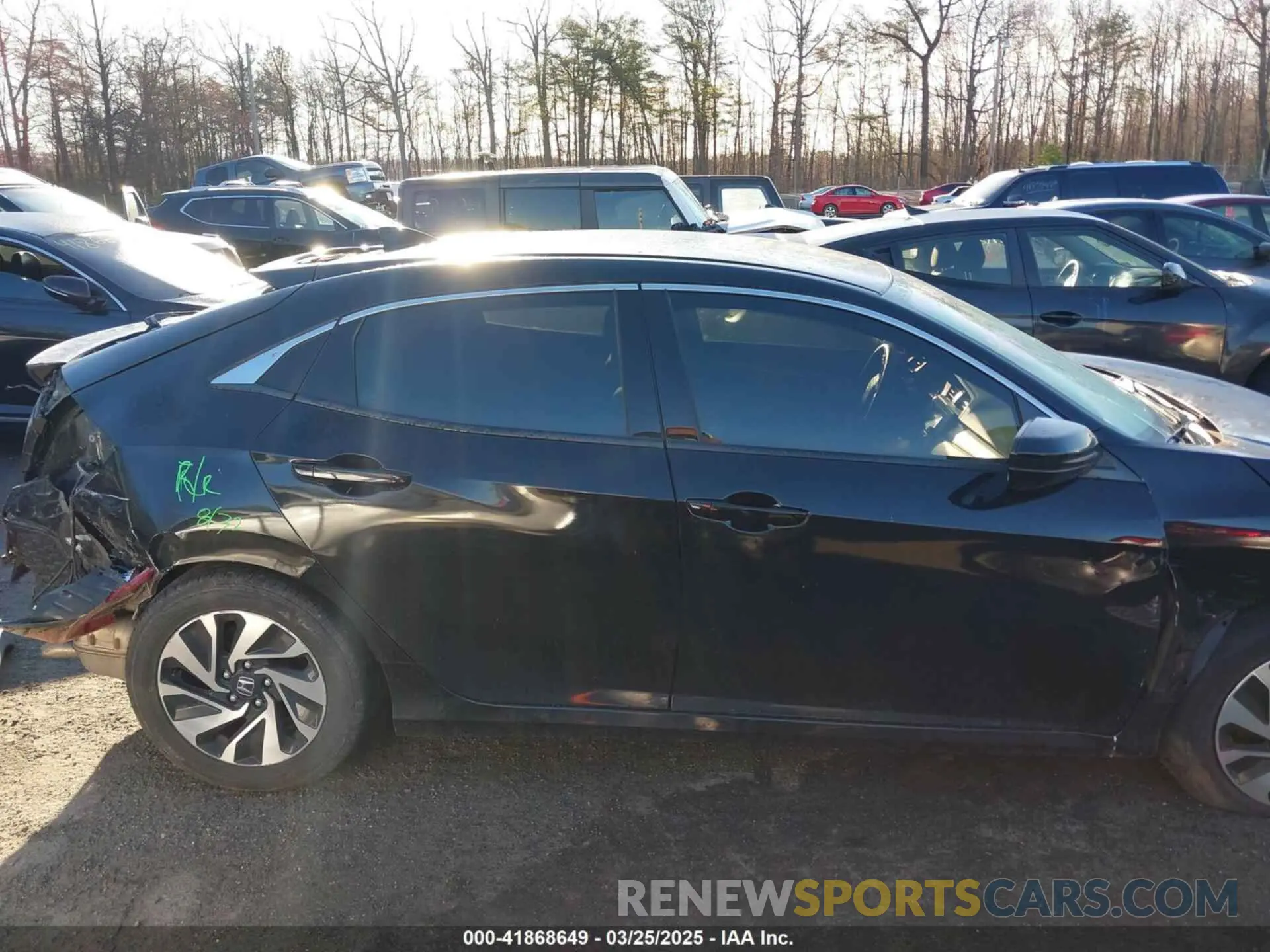13 Photograph of a damaged car SHHFK7H30KU217790 HONDA CIVIC 2019