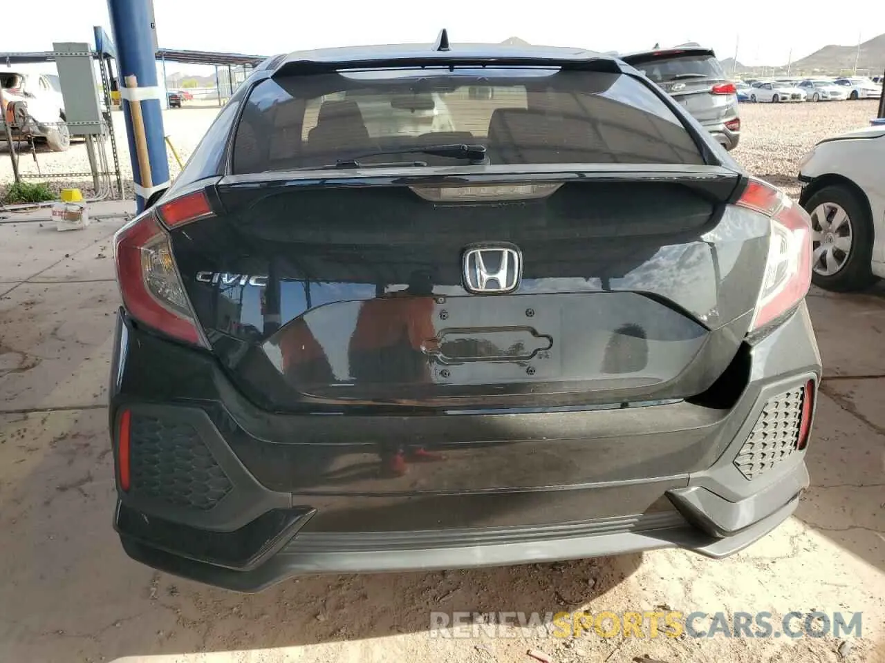 6 Photograph of a damaged car SHHFK7H31KU204286 HONDA CIVIC 2019