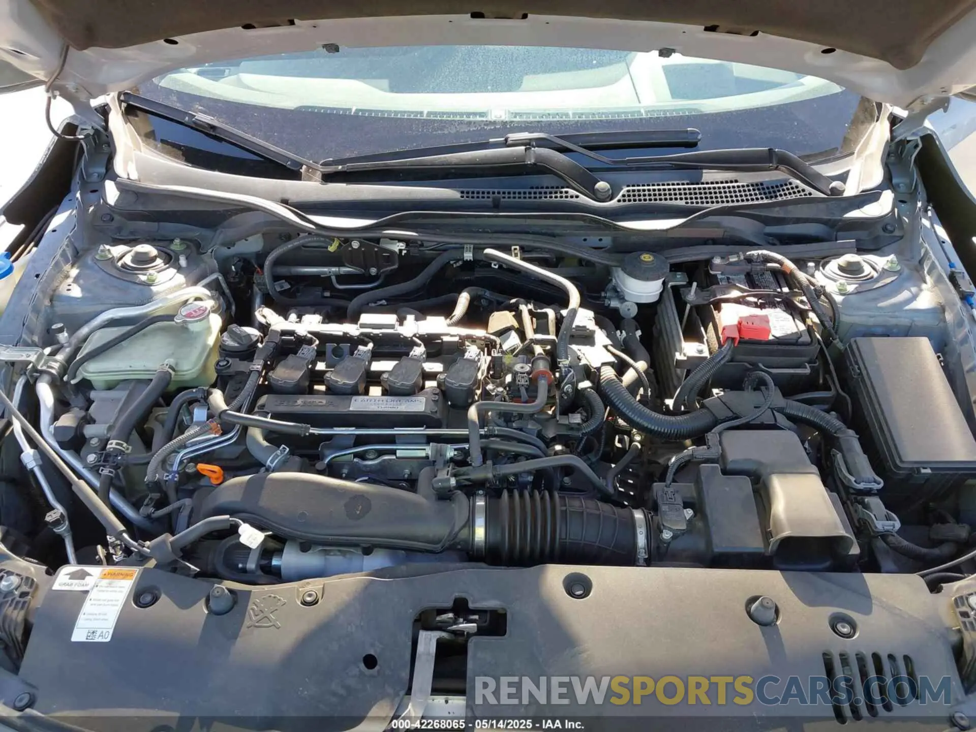10 Photograph of a damaged car SHHFK7H32KU217449 HONDA CIVIC 2019