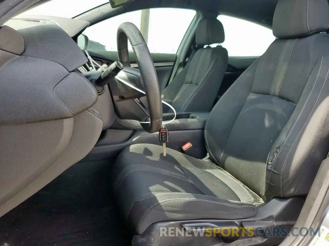 7 Photograph of a damaged car SHHFK7H33KU203379 HONDA CIVIC 2019