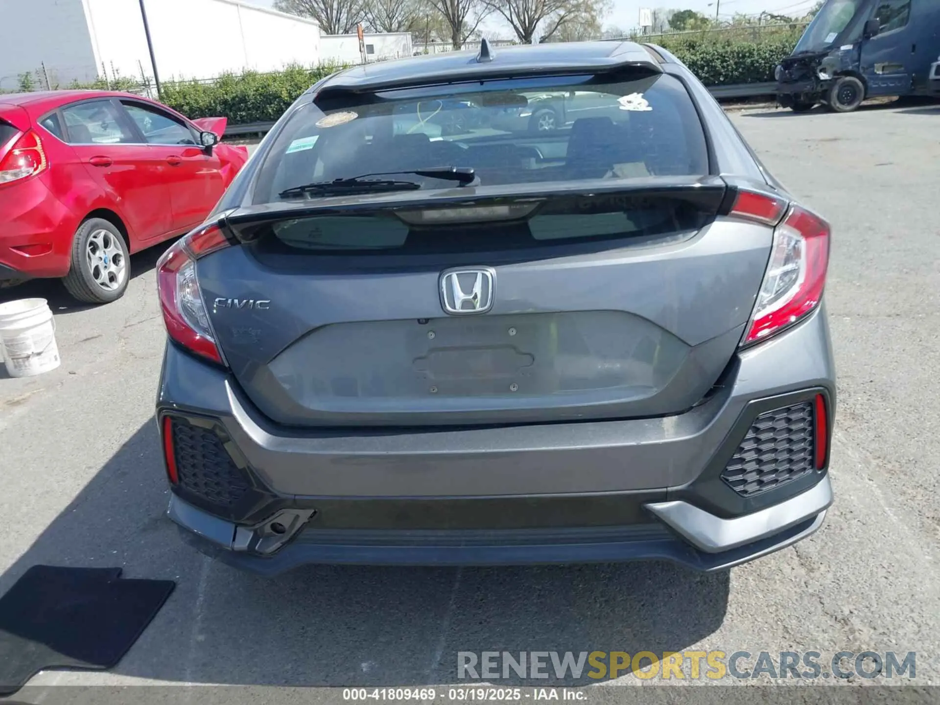 16 Photograph of a damaged car SHHFK7H33KU227214 HONDA CIVIC 2019