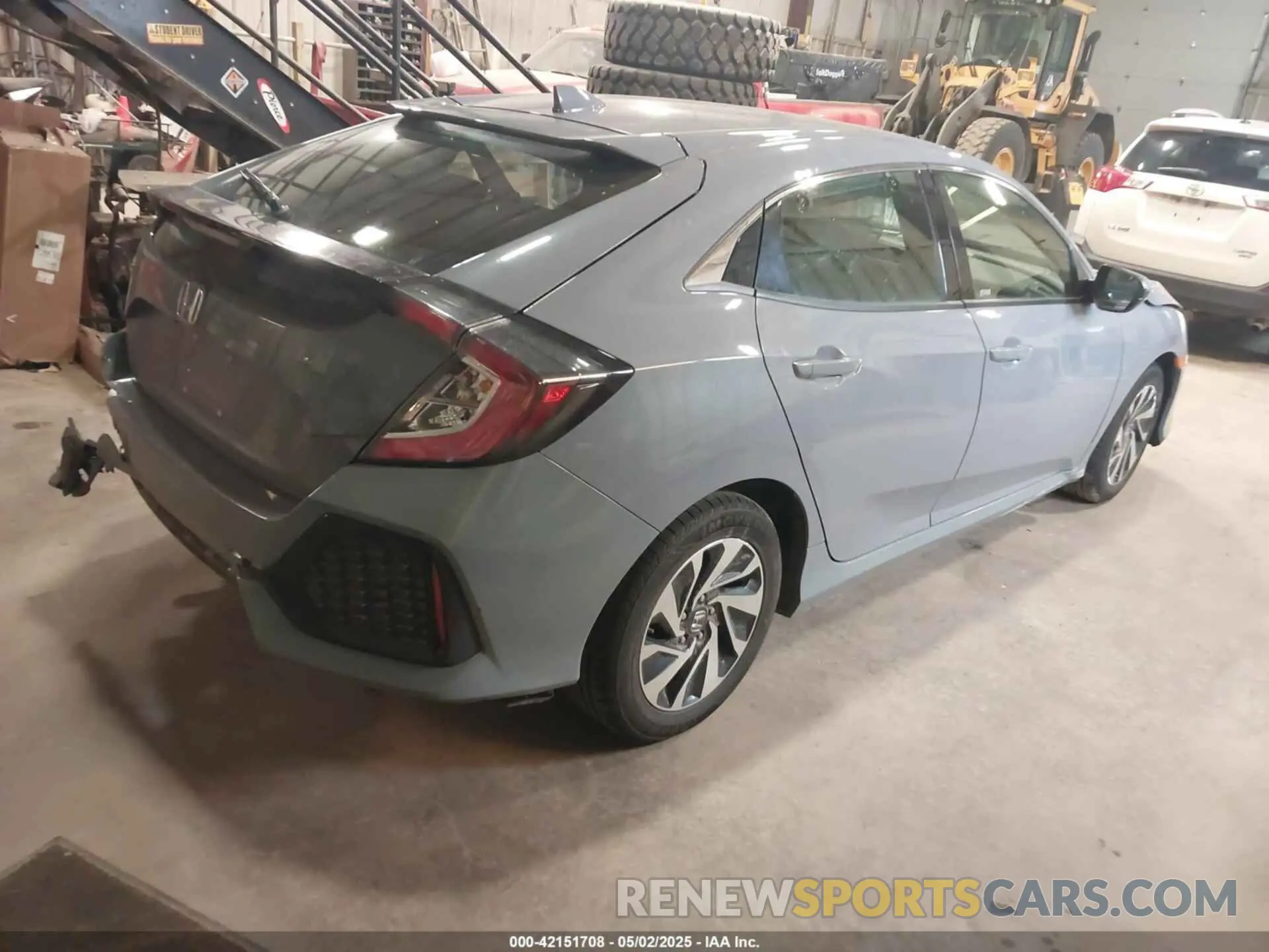4 Photograph of a damaged car SHHFK7H34KU228338 HONDA CIVIC 2019