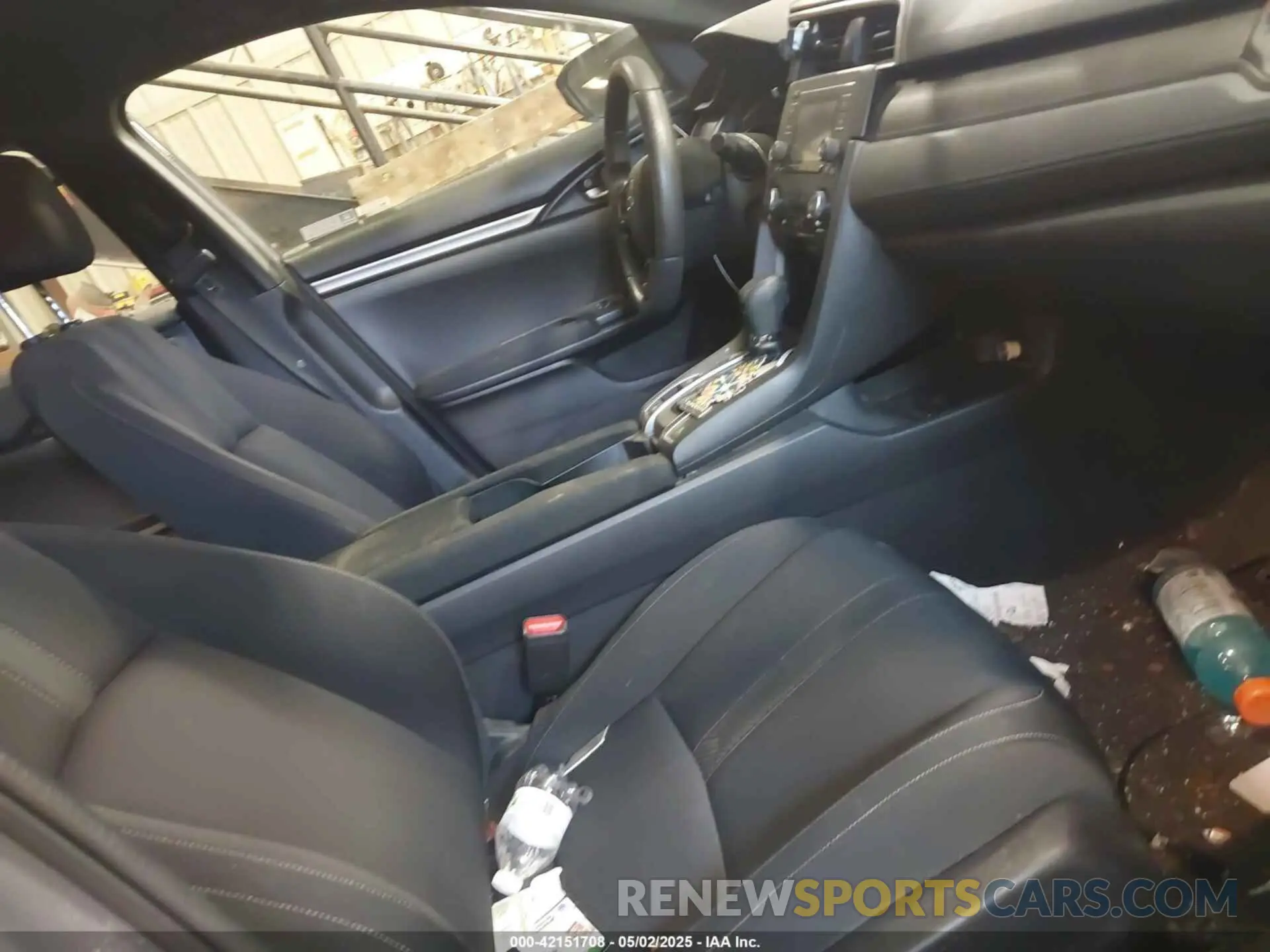 5 Photograph of a damaged car SHHFK7H34KU228338 HONDA CIVIC 2019