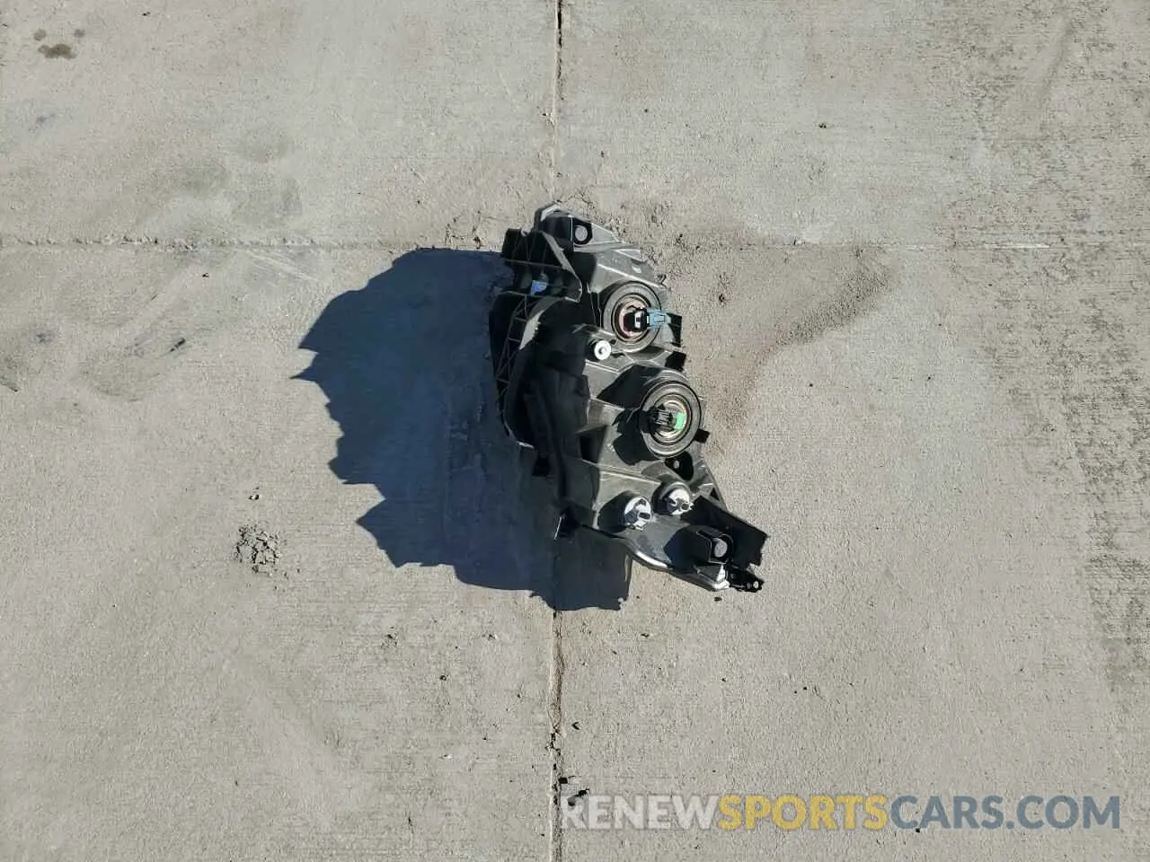 12 Photograph of a damaged car SHHFK7H36KU214733 HONDA CIVIC 2019
