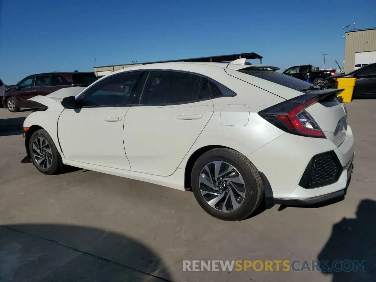 2 Photograph of a damaged car SHHFK7H36KU214733 HONDA CIVIC 2019