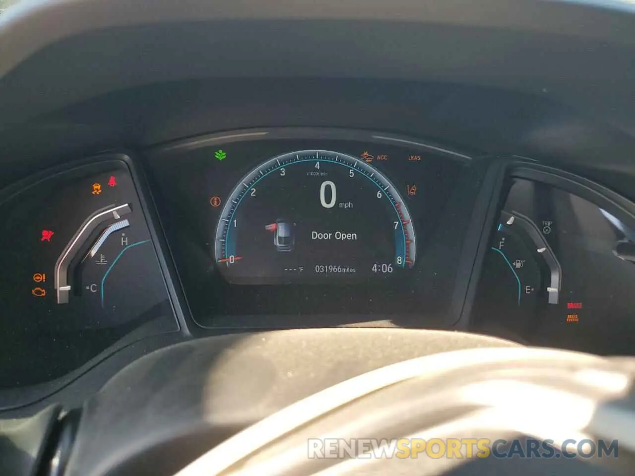 9 Photograph of a damaged car SHHFK7H36KU214733 HONDA CIVIC 2019