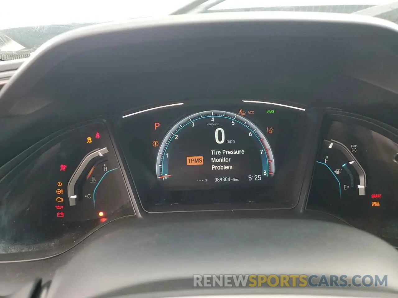 9 Photograph of a damaged car SHHFK7H36KU413832 HONDA CIVIC 2019