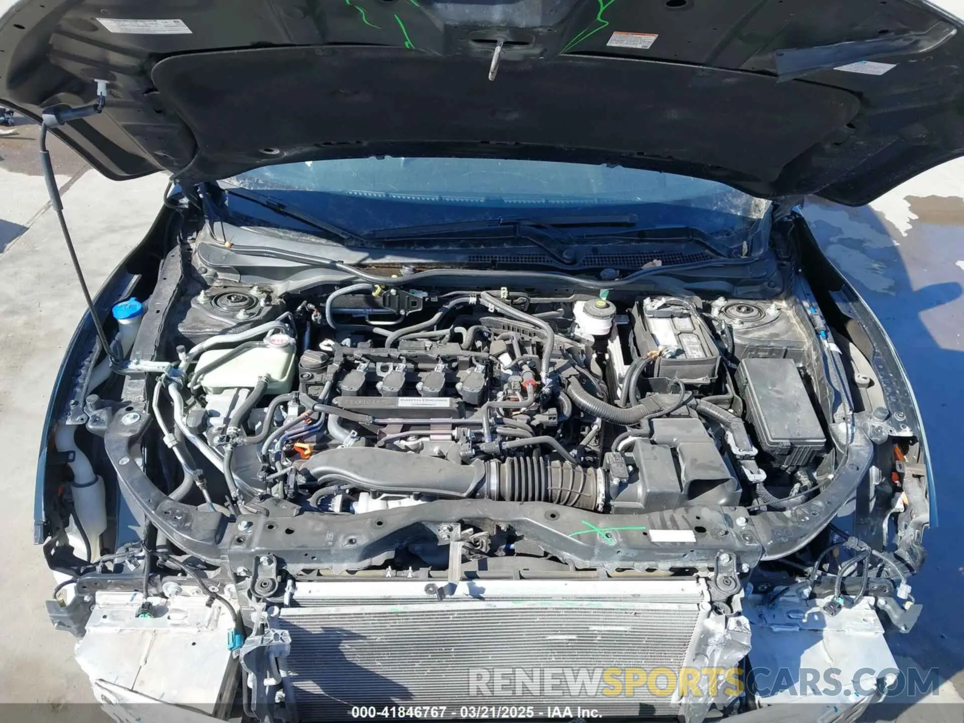 10 Photograph of a damaged car SHHFK7H37KU228365 HONDA CIVIC 2019