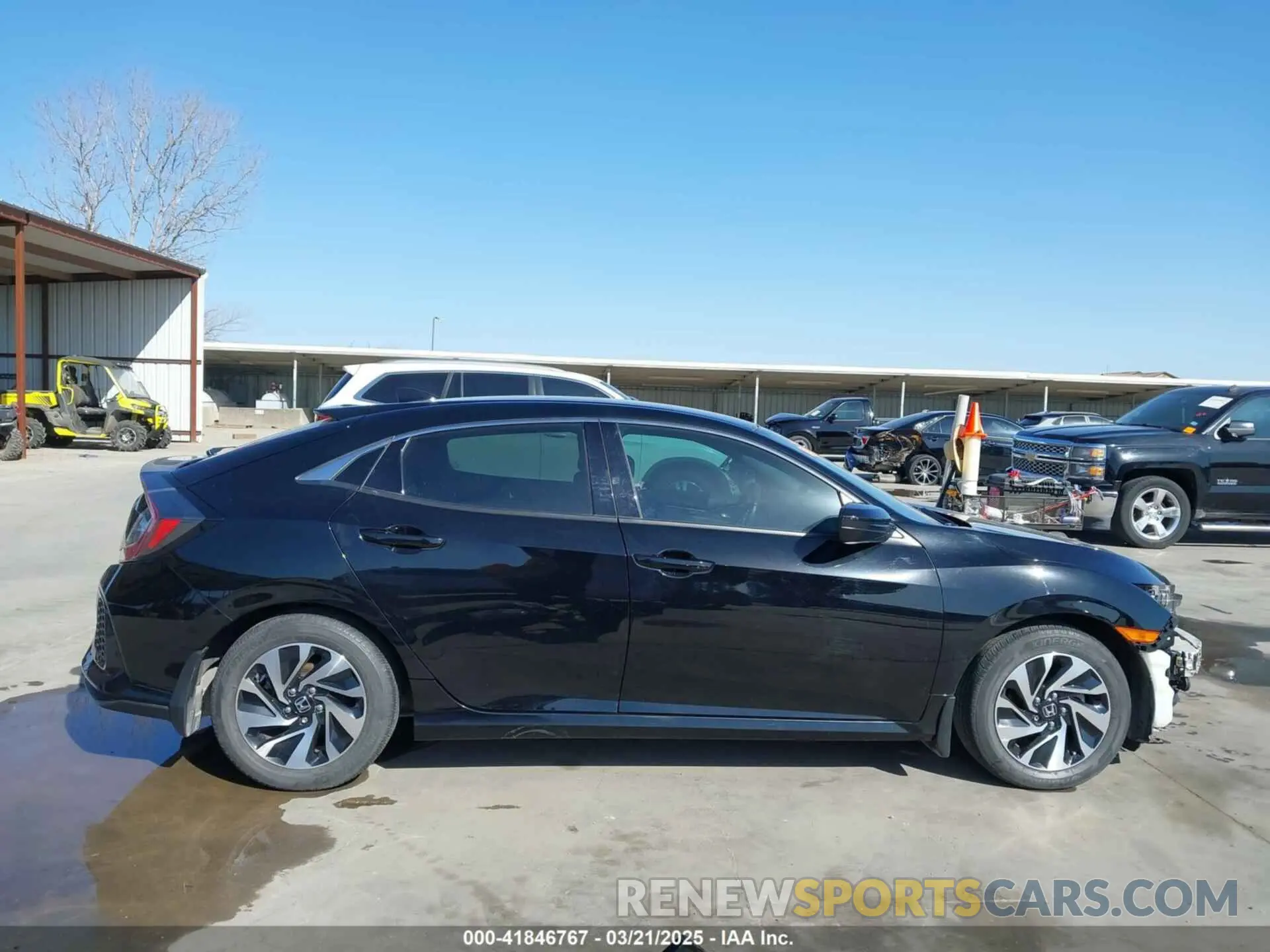 14 Photograph of a damaged car SHHFK7H37KU228365 HONDA CIVIC 2019