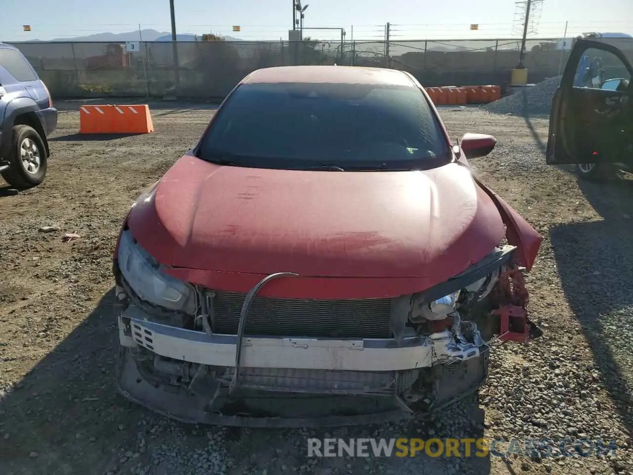 5 Photograph of a damaged car SHHFK7H37KU416643 HONDA CIVIC 2019