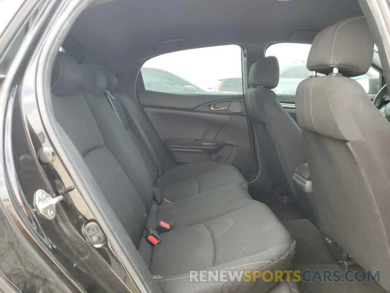 10 Photograph of a damaged car SHHFK7H38KU224275 HONDA CIVIC 2019