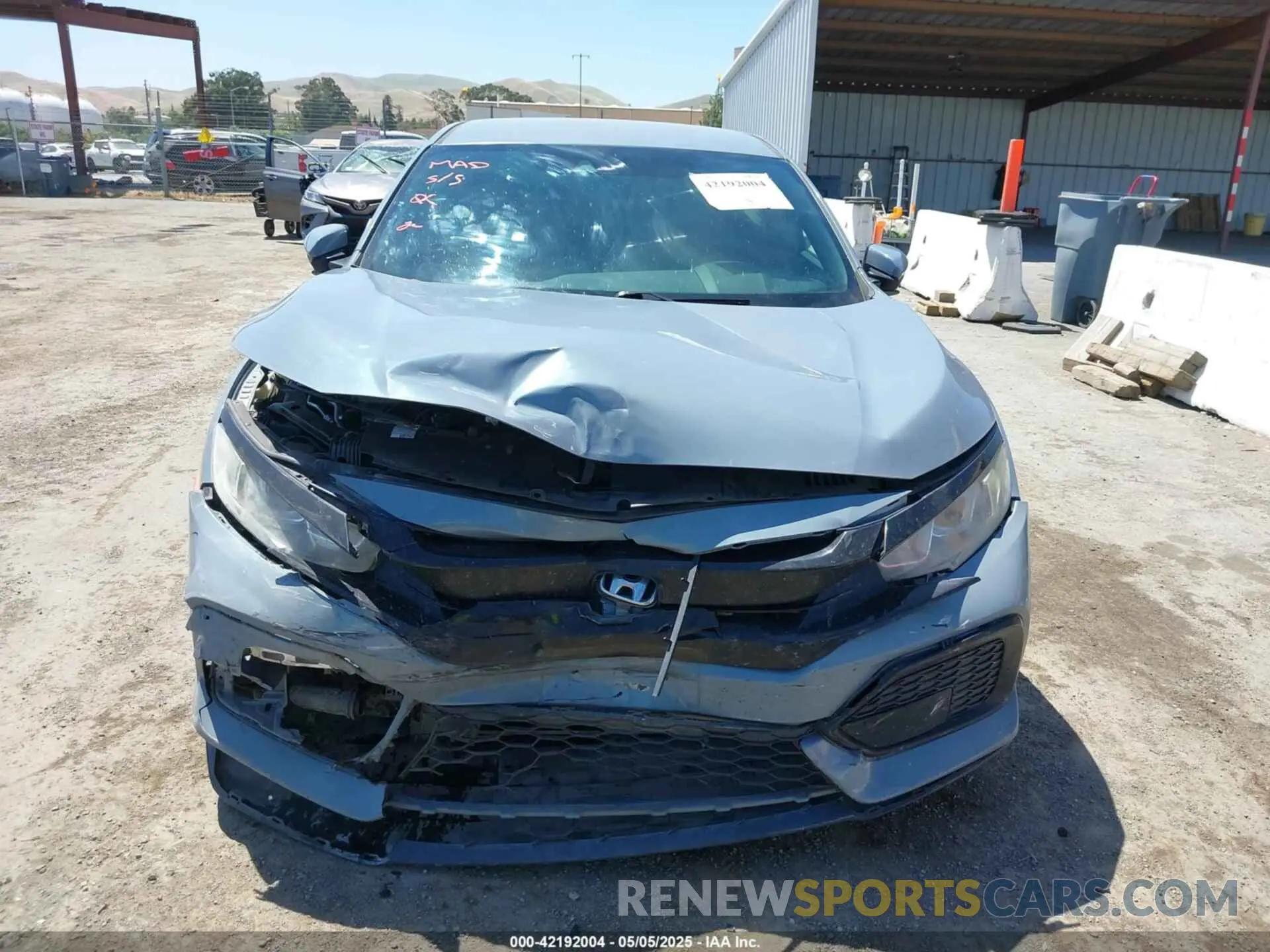 12 Photograph of a damaged car SHHFK7H39KU414117 HONDA CIVIC 2019