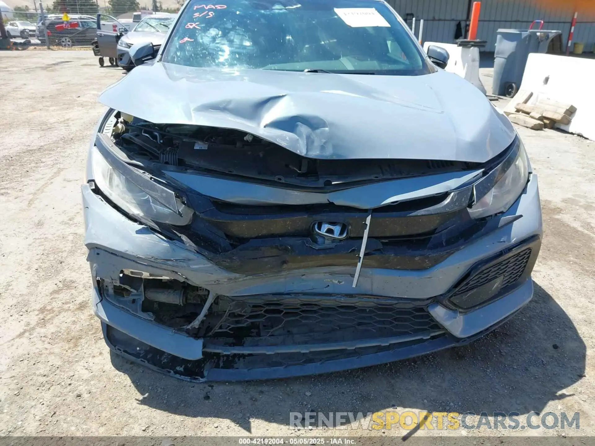 6 Photograph of a damaged car SHHFK7H39KU414117 HONDA CIVIC 2019