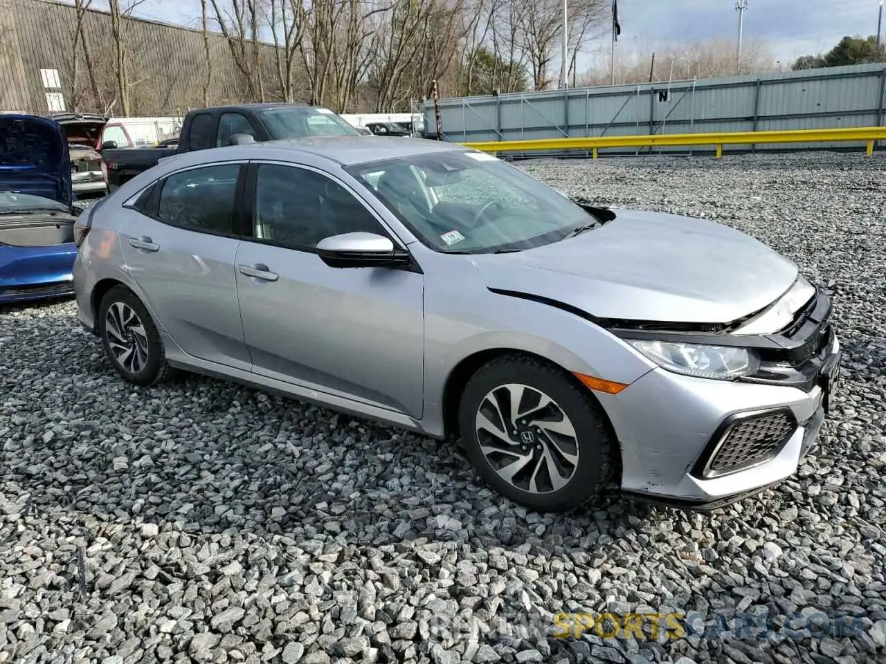 4 Photograph of a damaged car SHHFK7H39KU416076 HONDA CIVIC 2019