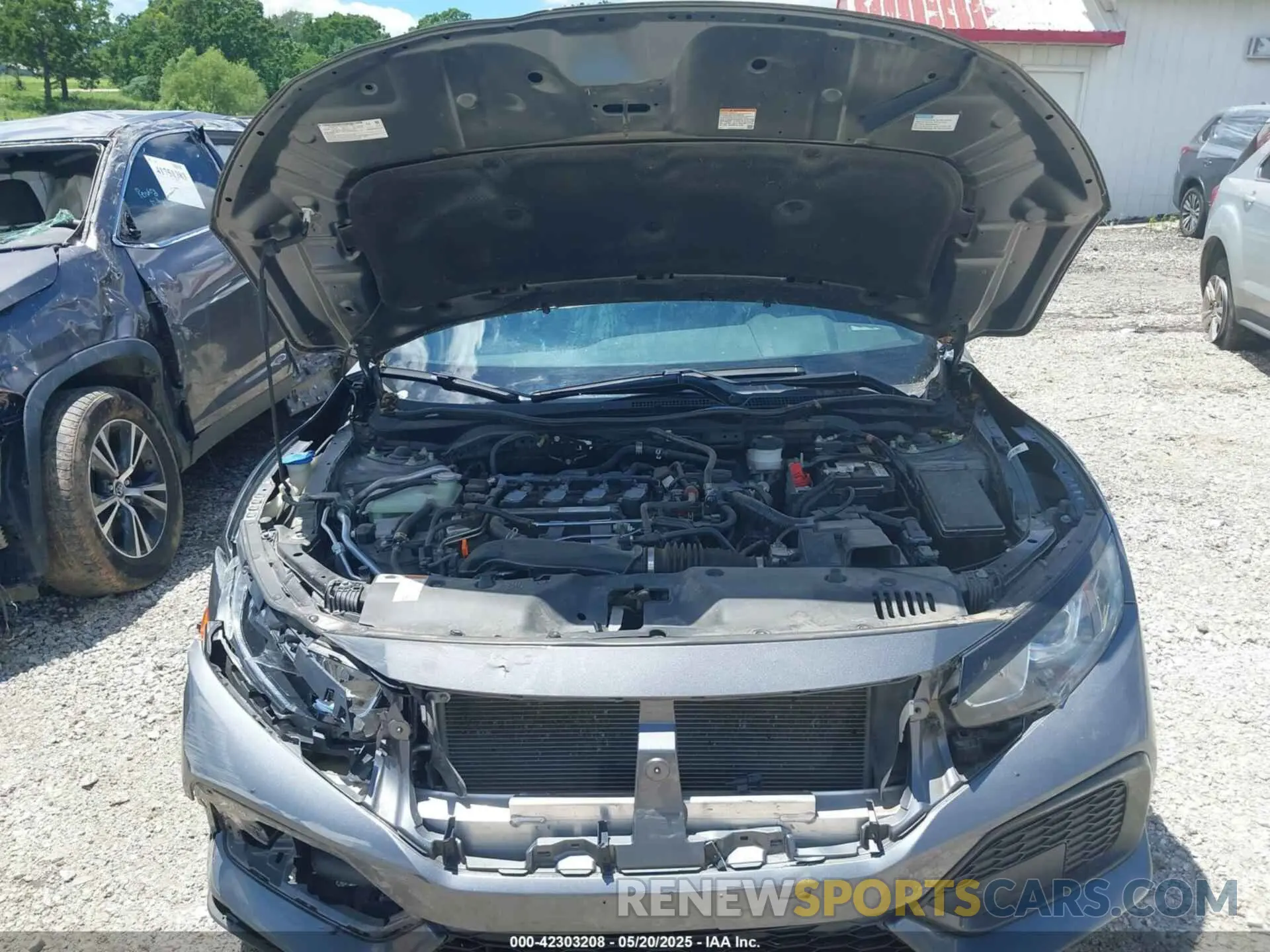 10 Photograph of a damaged car SHHFK7H3XKU420900 HONDA CIVIC 2019