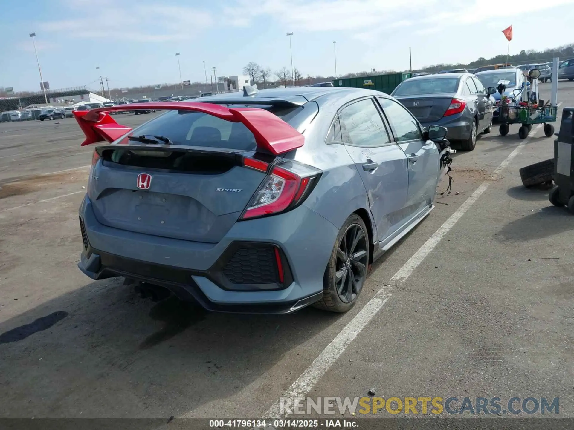 4 Photograph of a damaged car SHHFK7H40KU416220 HONDA CIVIC 2019