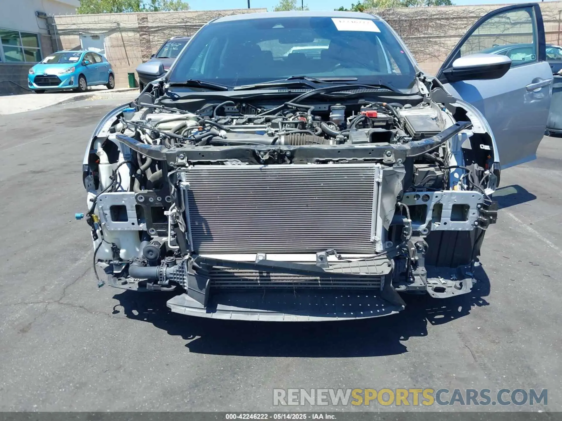 6 Photograph of a damaged car SHHFK7H42KU406790 HONDA CIVIC 2019