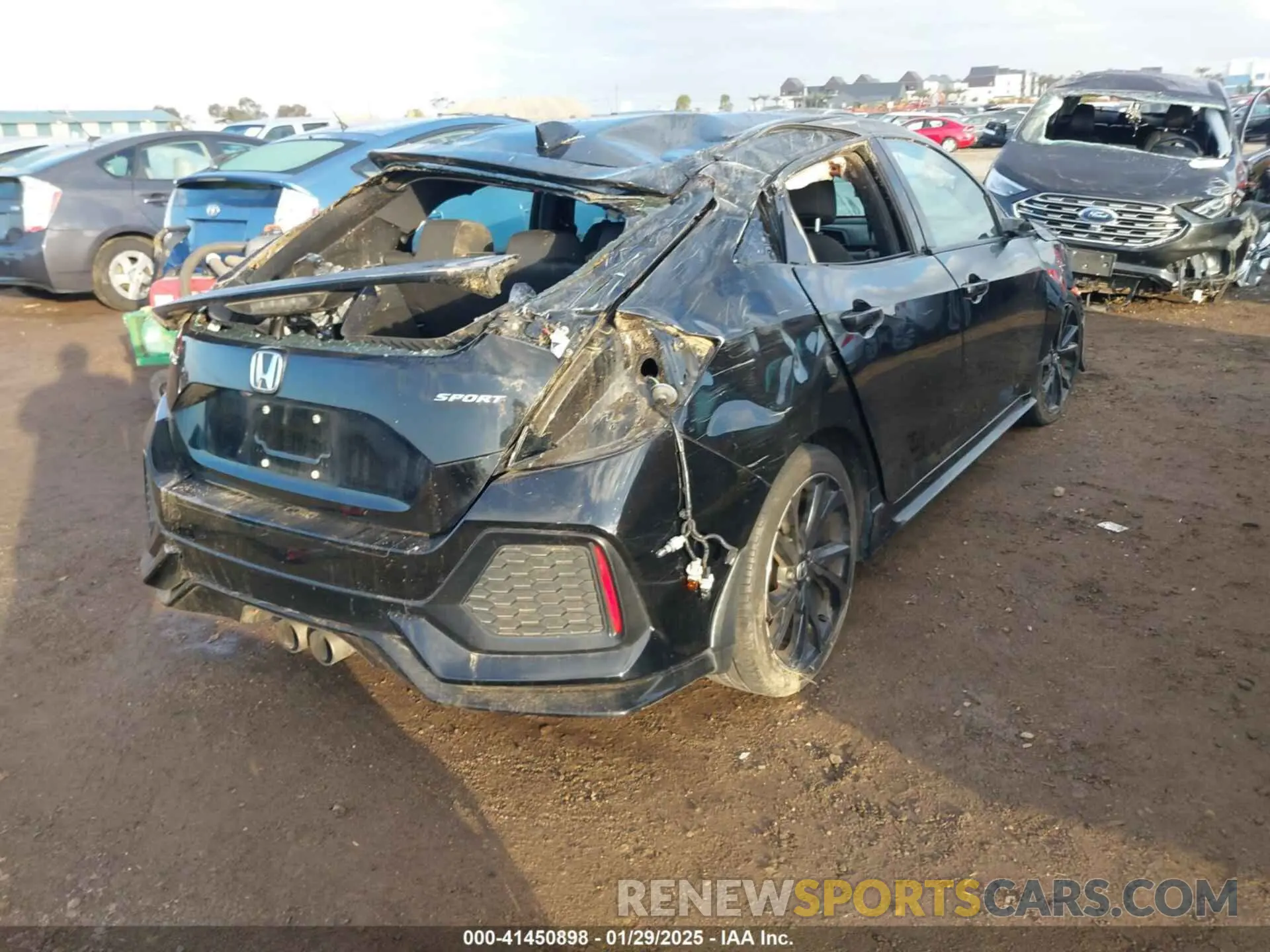 4 Photograph of a damaged car SHHFK7H42KU407681 HONDA CIVIC 2019