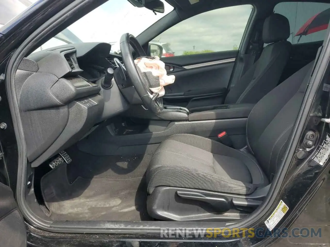 7 Photograph of a damaged car SHHFK7H42KU408796 HONDA CIVIC 2019