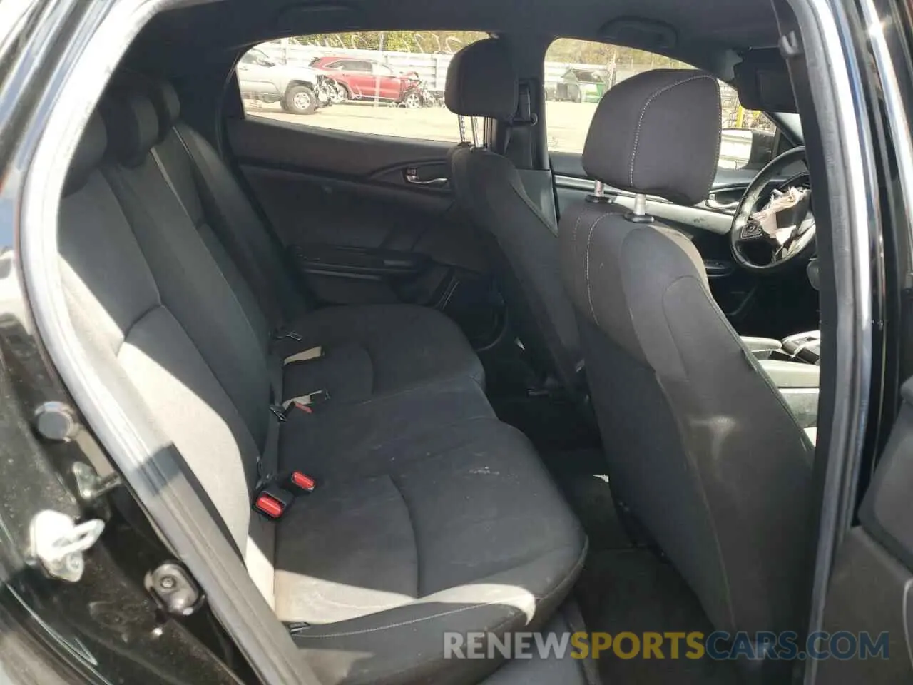 10 Photograph of a damaged car SHHFK7H43KU212298 HONDA CIVIC 2019