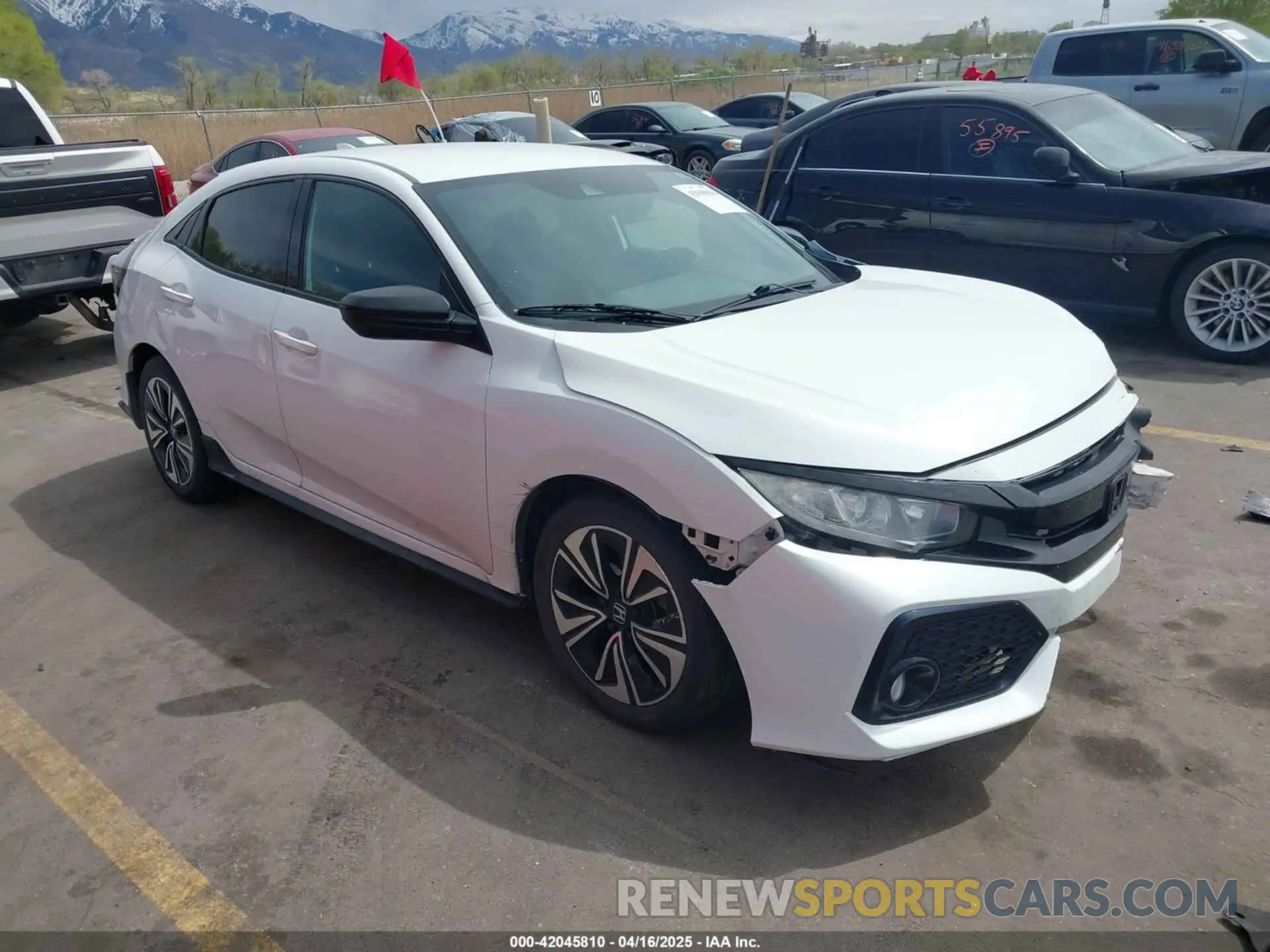1 Photograph of a damaged car SHHFK7H43KU411996 HONDA CIVIC 2019