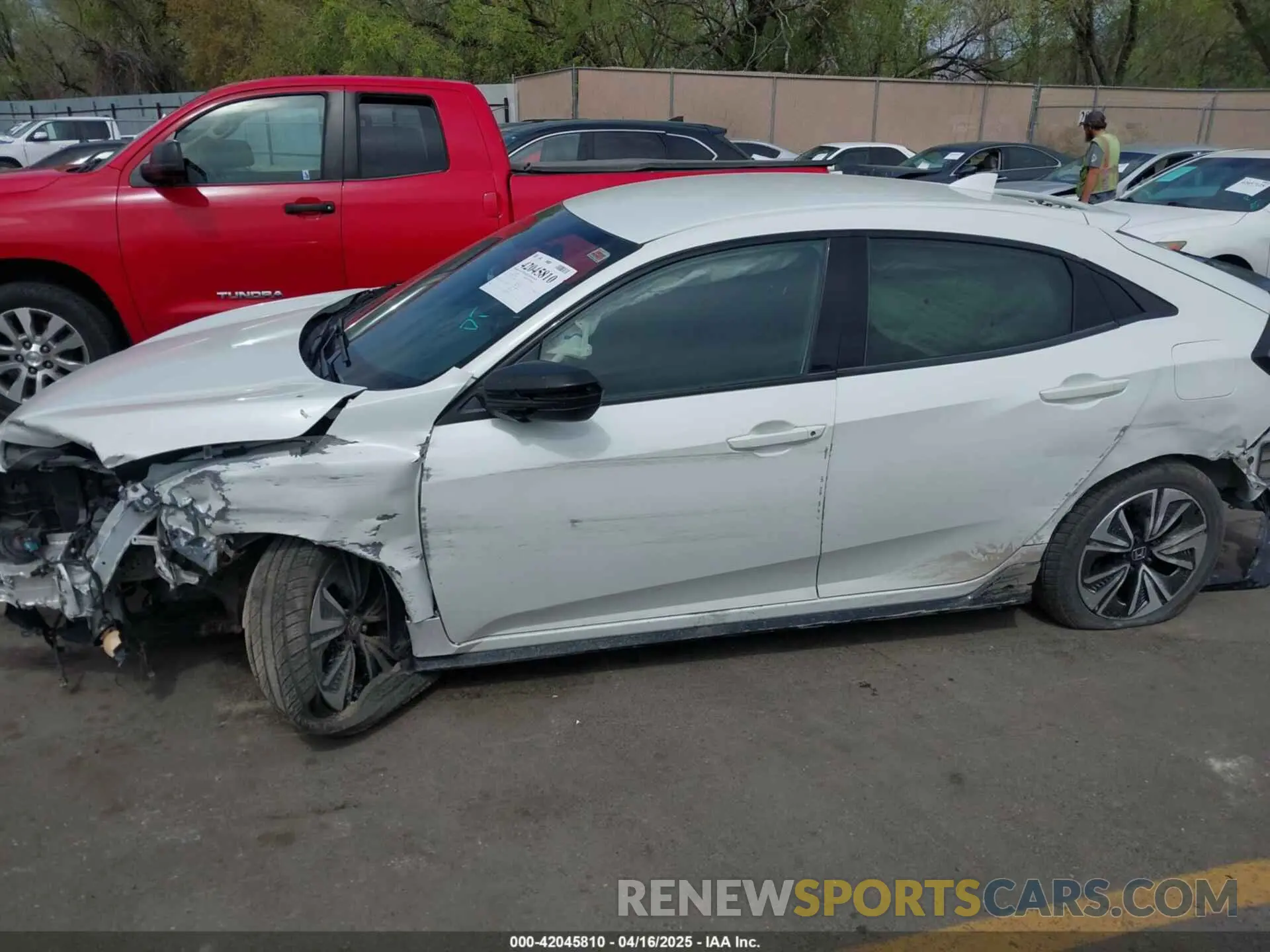 14 Photograph of a damaged car SHHFK7H43KU411996 HONDA CIVIC 2019