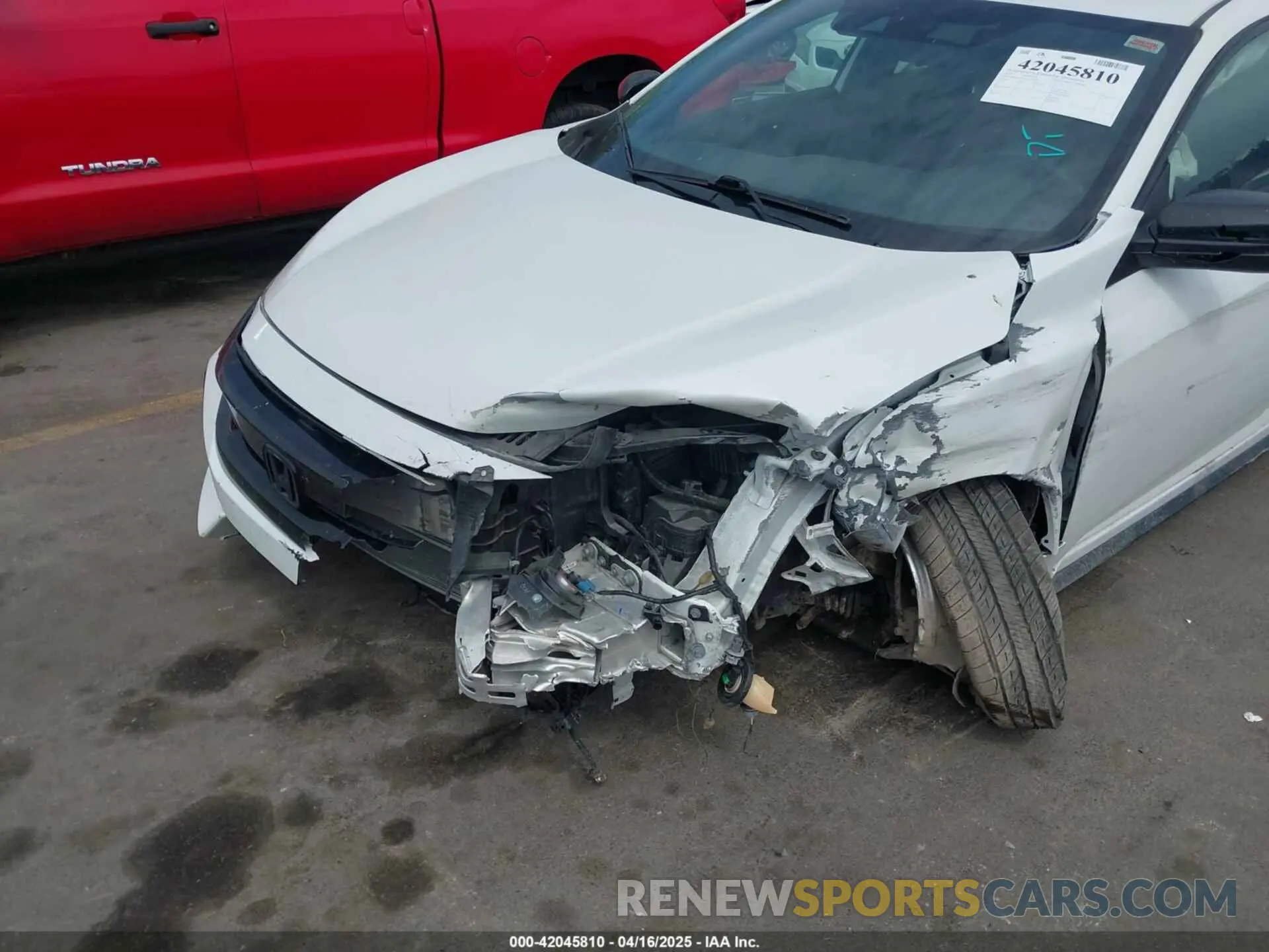 6 Photograph of a damaged car SHHFK7H43KU411996 HONDA CIVIC 2019