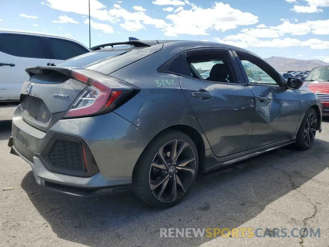 3 Photograph of a damaged car SHHFK7H44KU205585 HONDA CIVIC 2019
