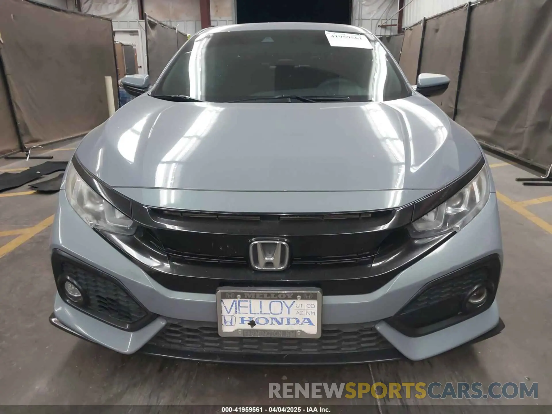 12 Photograph of a damaged car SHHFK7H44KU227120 HONDA CIVIC 2019