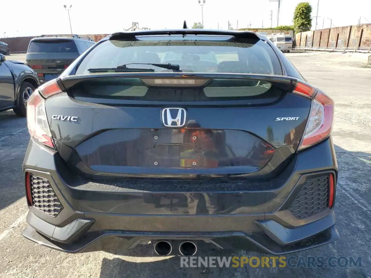6 Photograph of a damaged car SHHFK7H44KU409786 HONDA CIVIC 2019