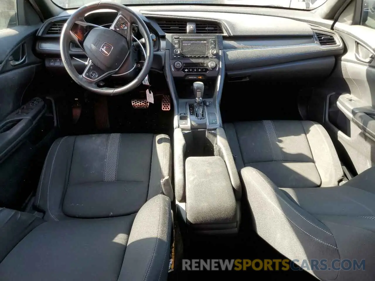 8 Photograph of a damaged car SHHFK7H44KU409786 HONDA CIVIC 2019