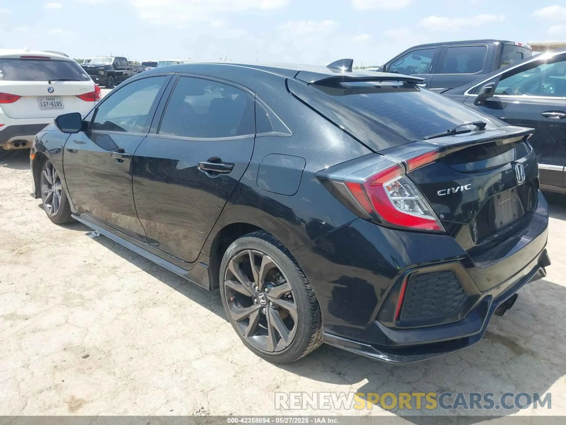 3 Photograph of a damaged car SHHFK7H45KU226624 HONDA CIVIC 2019