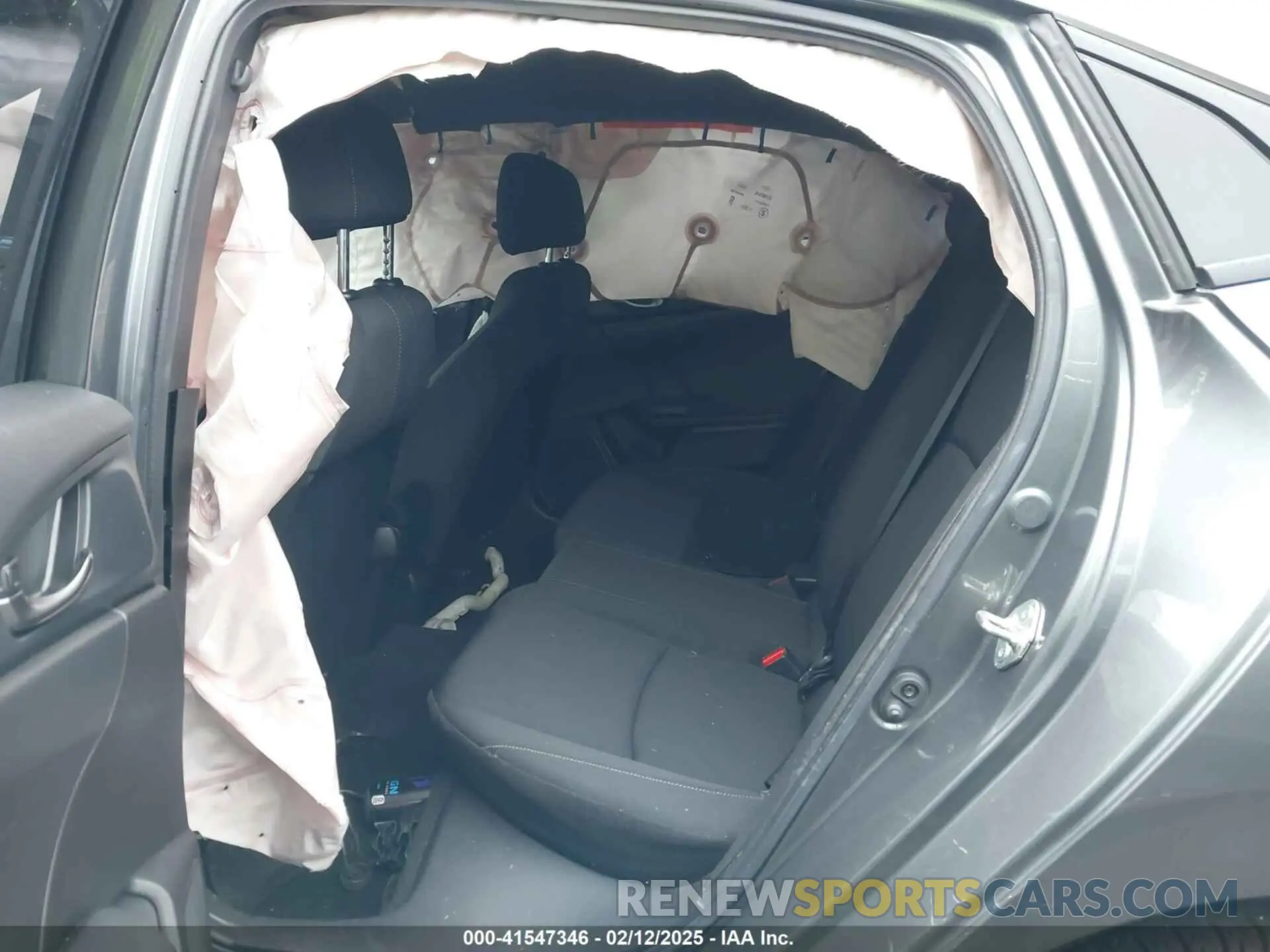 8 Photograph of a damaged car SHHFK7H45KU417024 HONDA CIVIC 2019
